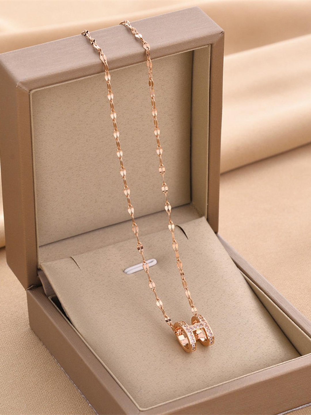 

MYKI Rose Gold-Plated CZ Stone-Studded Pendant & Chain