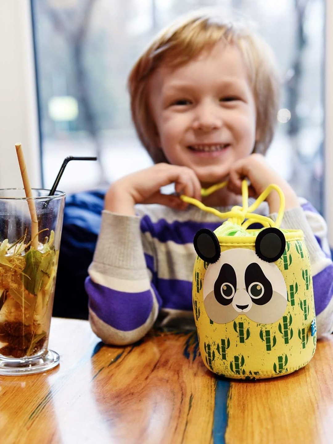 

Vaya Kids Printed GoChamp for Preserve Panda Lunch Bag, Yellow