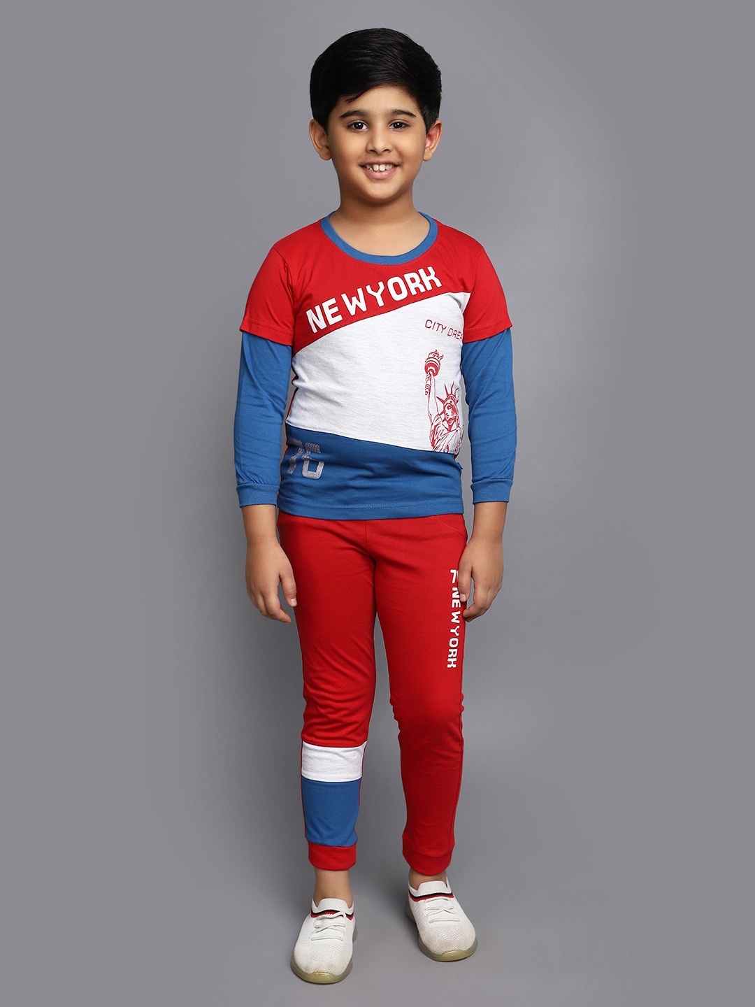 

V-Mart Boys Printed T-shirt With Pyjamas, Red