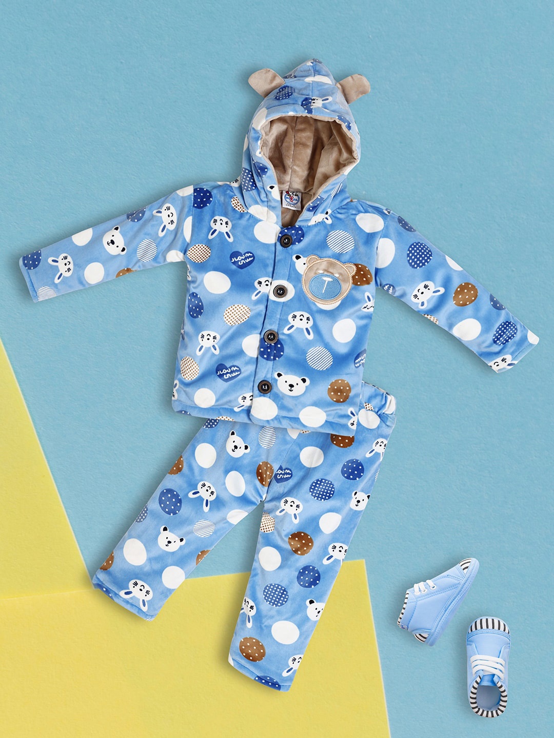 

V-Mart Infants Printed Hooded Velvet Sweater With Trouser, Blue