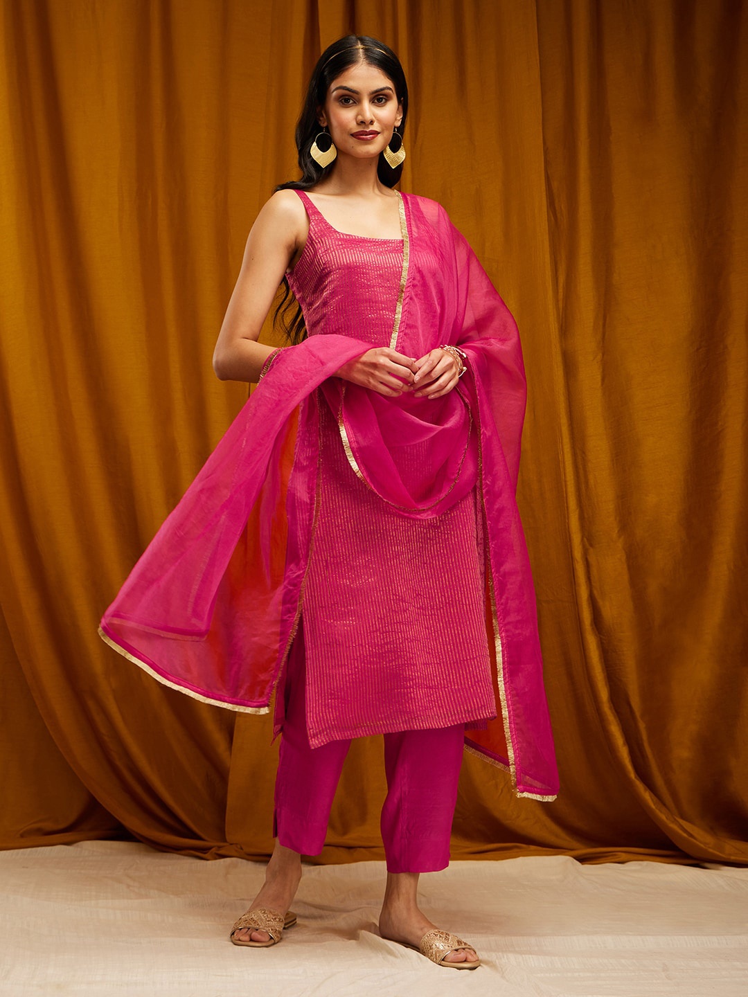 

Pink Fort Striped Sleeveless Kurta With Trousers & Dupatta