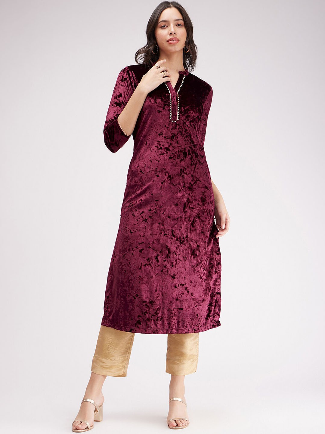 

Pink Fort Band Collar Gotta Patti Detail Velvet Kurta with Trousers, Maroon