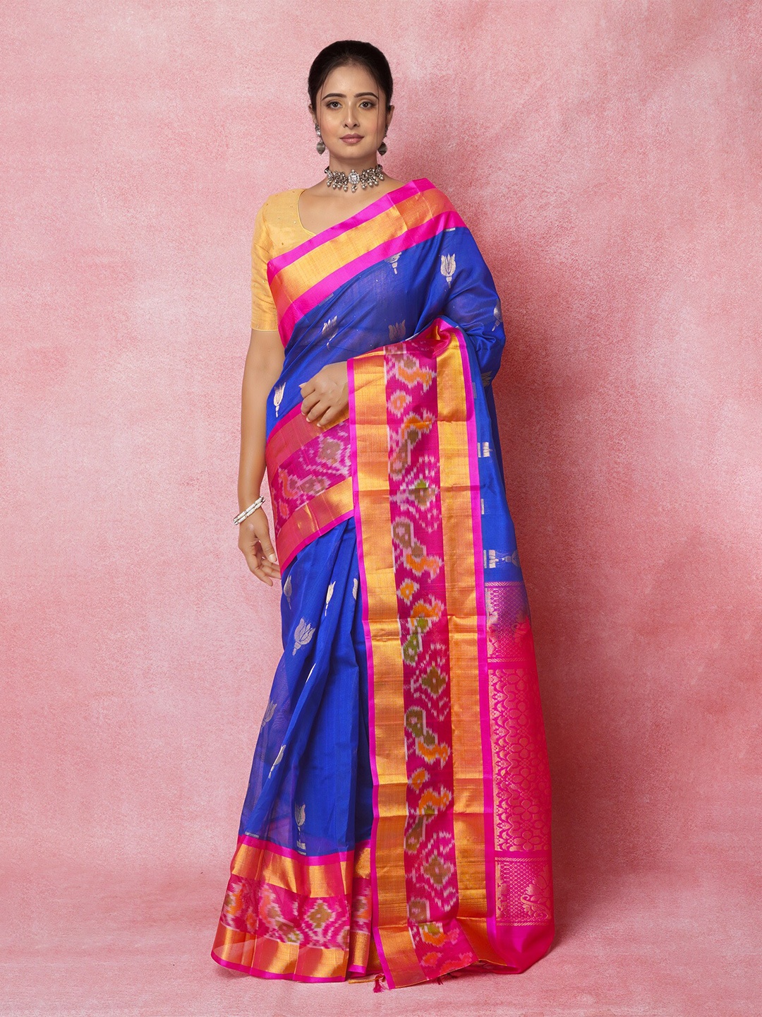 

Unnati Silks Ethnic Motifs Woven Design Zari Pure Silk Handloom Kanjeevaram Saree, Blue