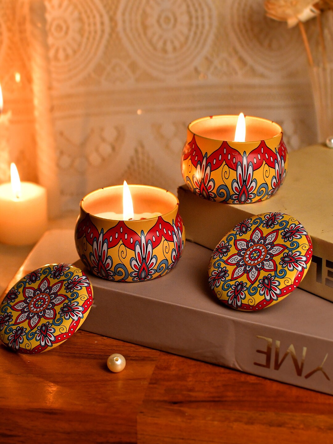 

TAYHAA Yellow & Red 2 Pieces Printed Candle Jar with Lids