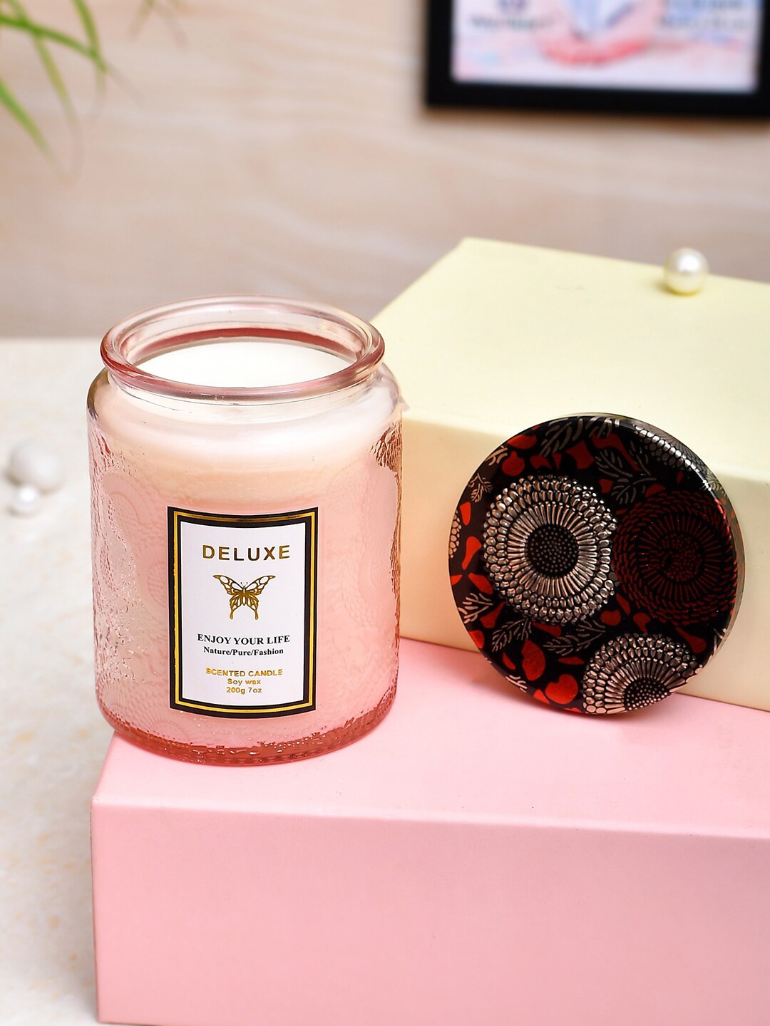 

TAYHAA Pink Tranquil Breeze Scented Candle With Lid