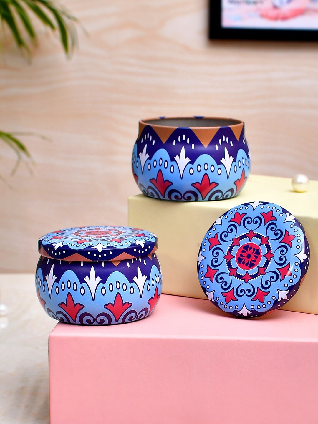 

TAYHAA Blue & Red 2 Pieces Printed Candle Jars With Lid