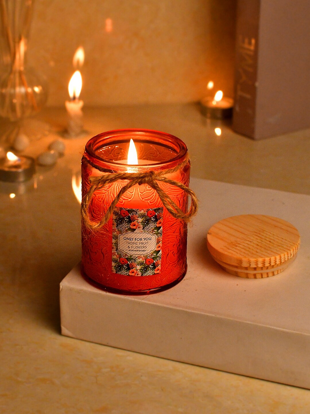

TAYHAA Red Aromatherapy Candle Jar with Wooden Lid