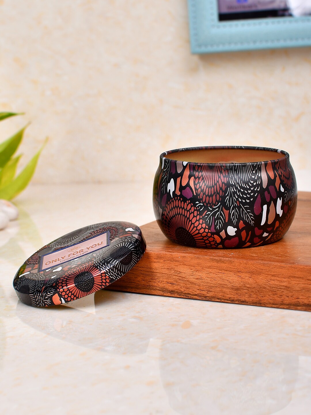 

TAYHAA Brown & Black Printed Cylindrical Scented Candle Jar With Lid