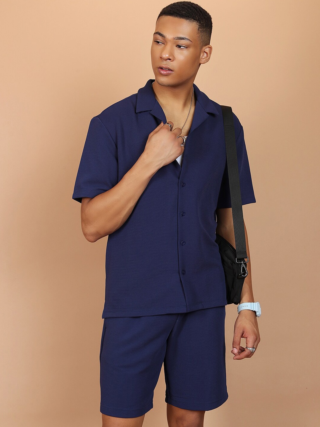 

HIGHLANDER Textured Shirt Collar Shirt & Shorts, Navy blue