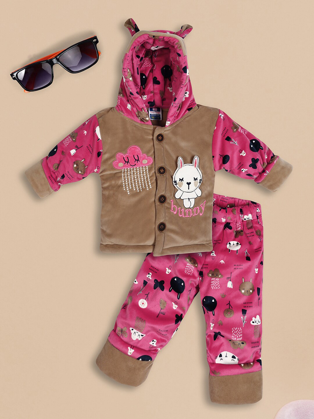 

V-Mart Infants Printed Hooded Sweatshirt With Trousers, Brown
