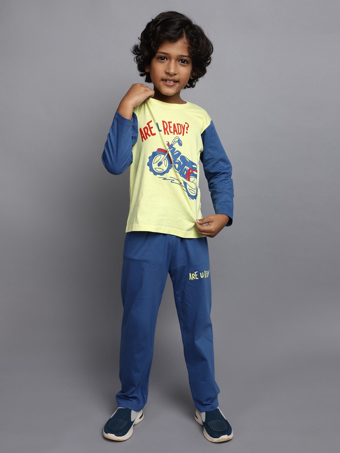

V-Mart Boys Printed T-shirt With Pyjamas, Yellow