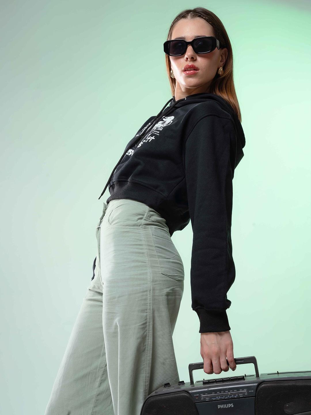 

Stylecast X Hersheinbox Cotton Printed Hooded Cropped Sweatshirt, Black
