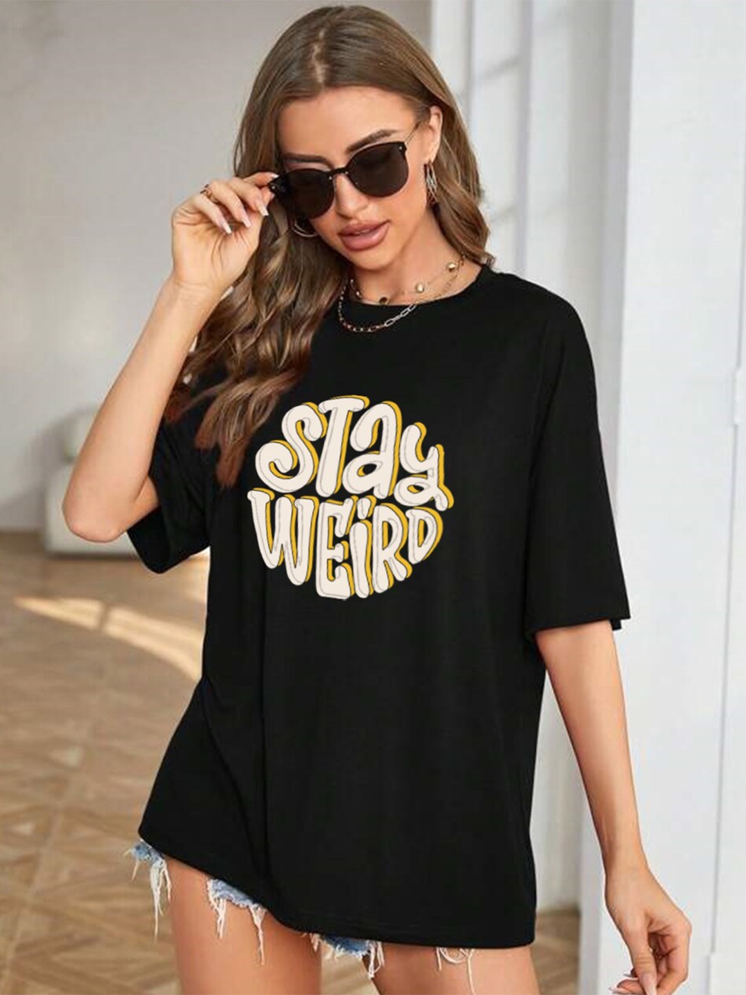 

JUNEBERRY Typography Printed Oversized Drop-Shoulder Sleevess Pure Cotton T-shirt, Black
