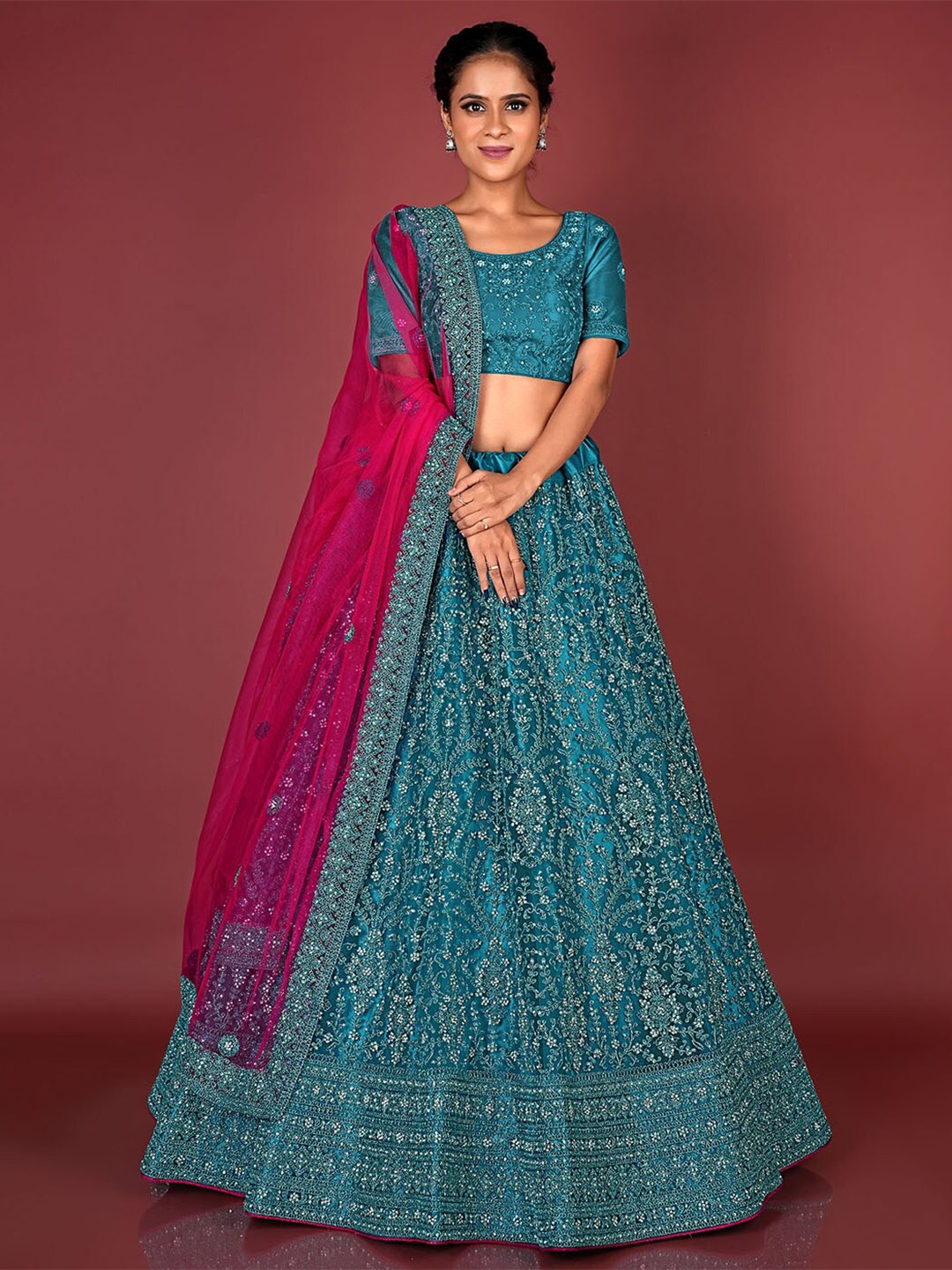 

HALFSAREE STUDIO Embellished Net Semi-Stitched Lehenga & Unstitched Blouse With Dupatta, Green