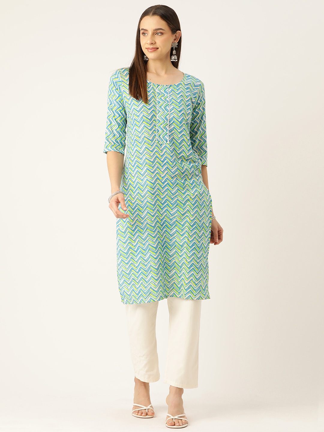 

Molcha Chevron Printed Gotta Patti Pure Cotton Kurta, Blue