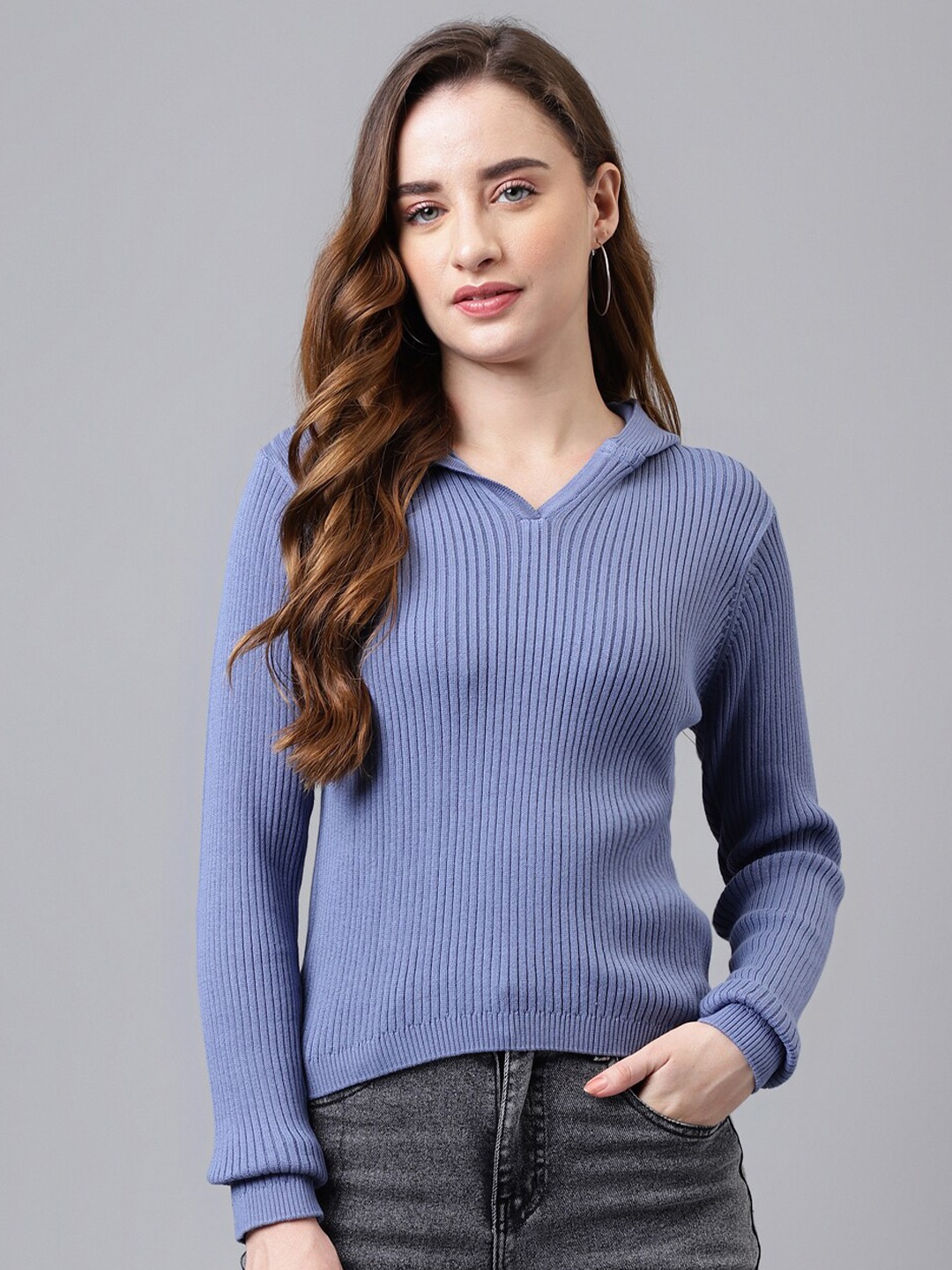 

Latin Quarters Hodded Cotton Pullover, Blue