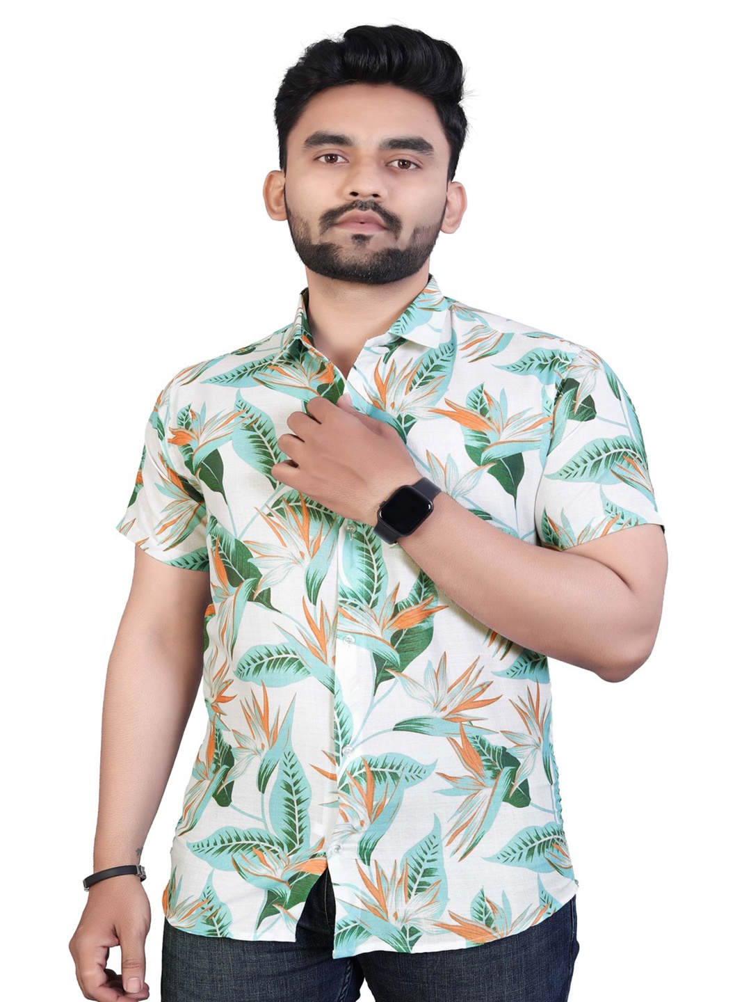

Bought First Spread Collar Relaxed Floral Printed Casual Shirt, White