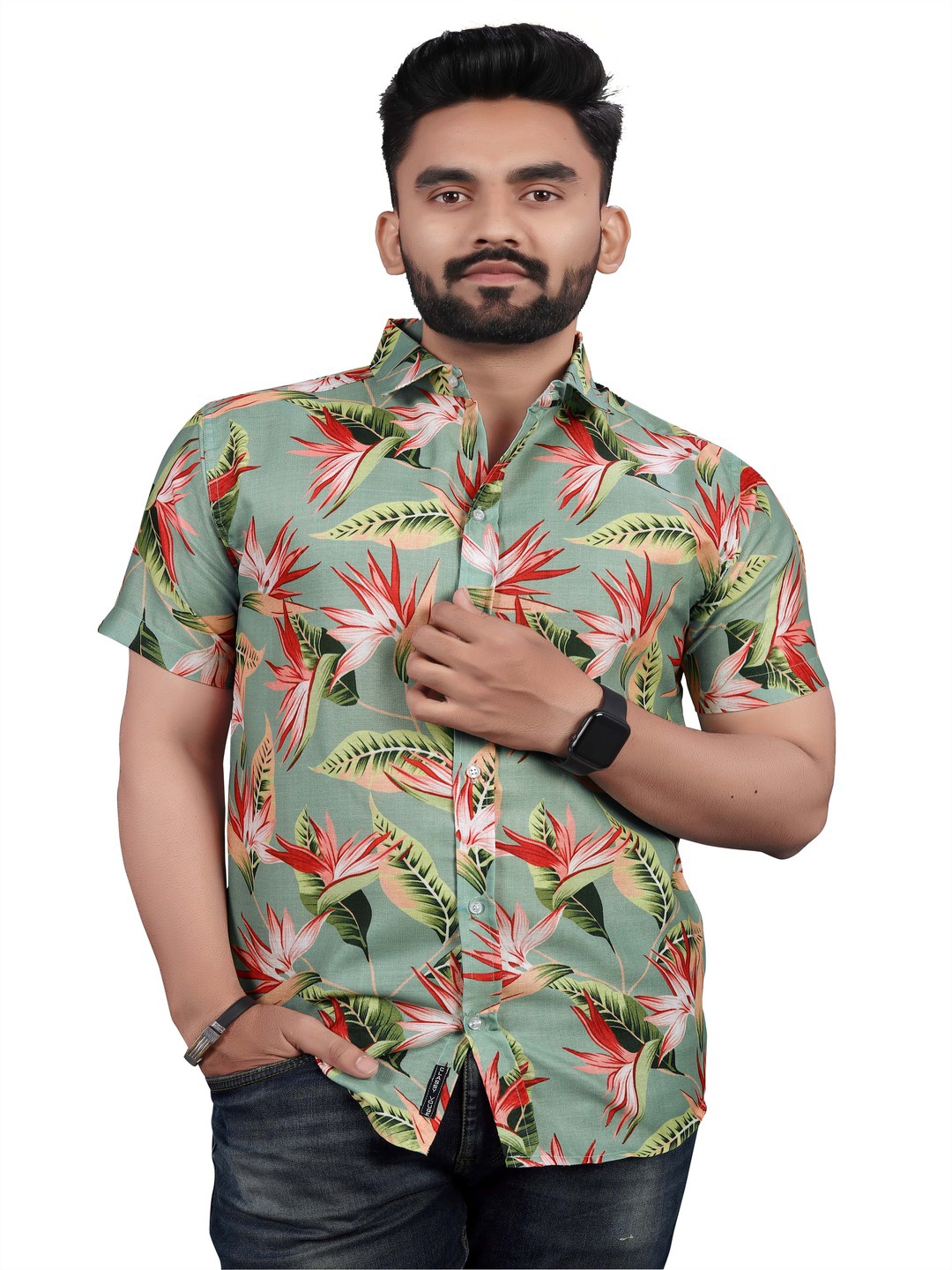

Bought First Spread Collar Short Sleeves Relaxed Floral Printed Regular Fit Shirt, Green