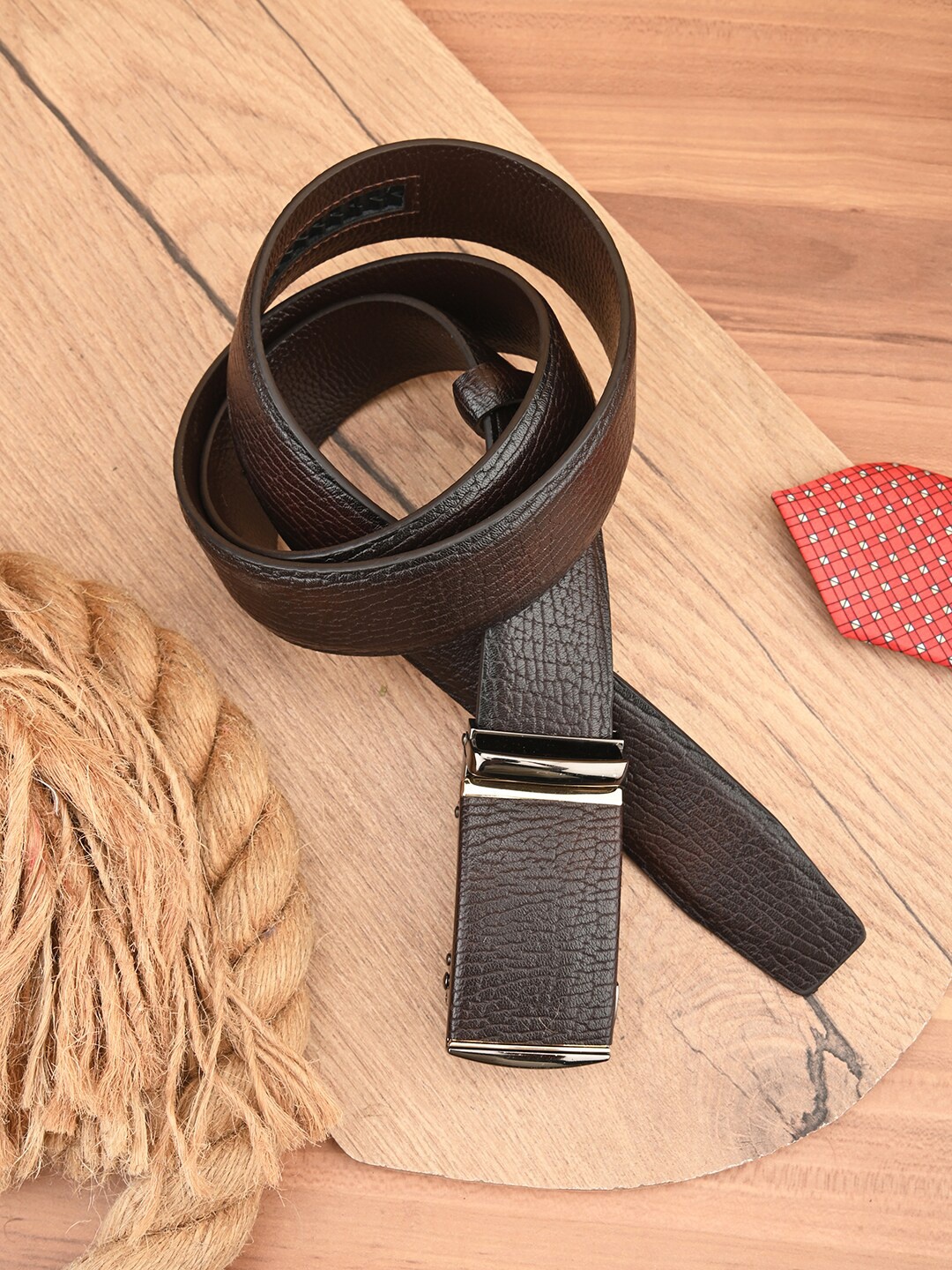 

BuckleUp Men Textured Wide Belt, Brown