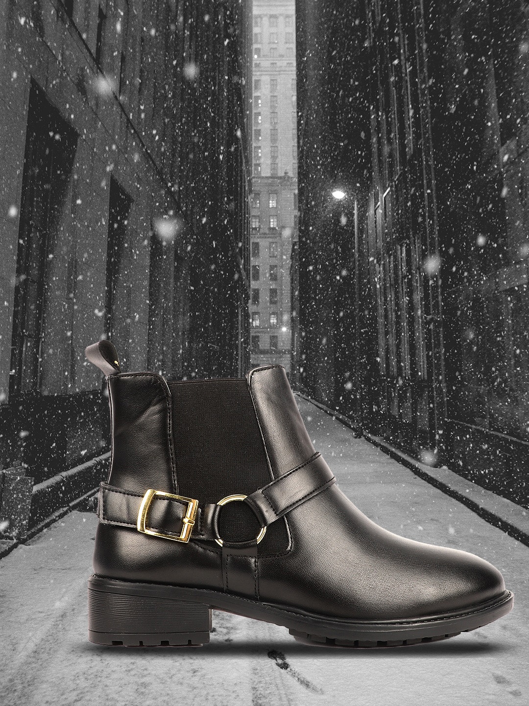 

Carlton London Women Buckle Detail Block-Heeled Mid-Top Chelsea Boots, Black