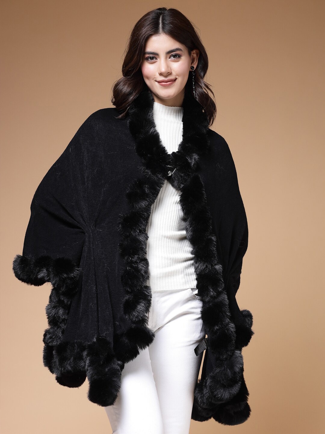 

Mafadeny Fuzzy Longline Poncho, Black