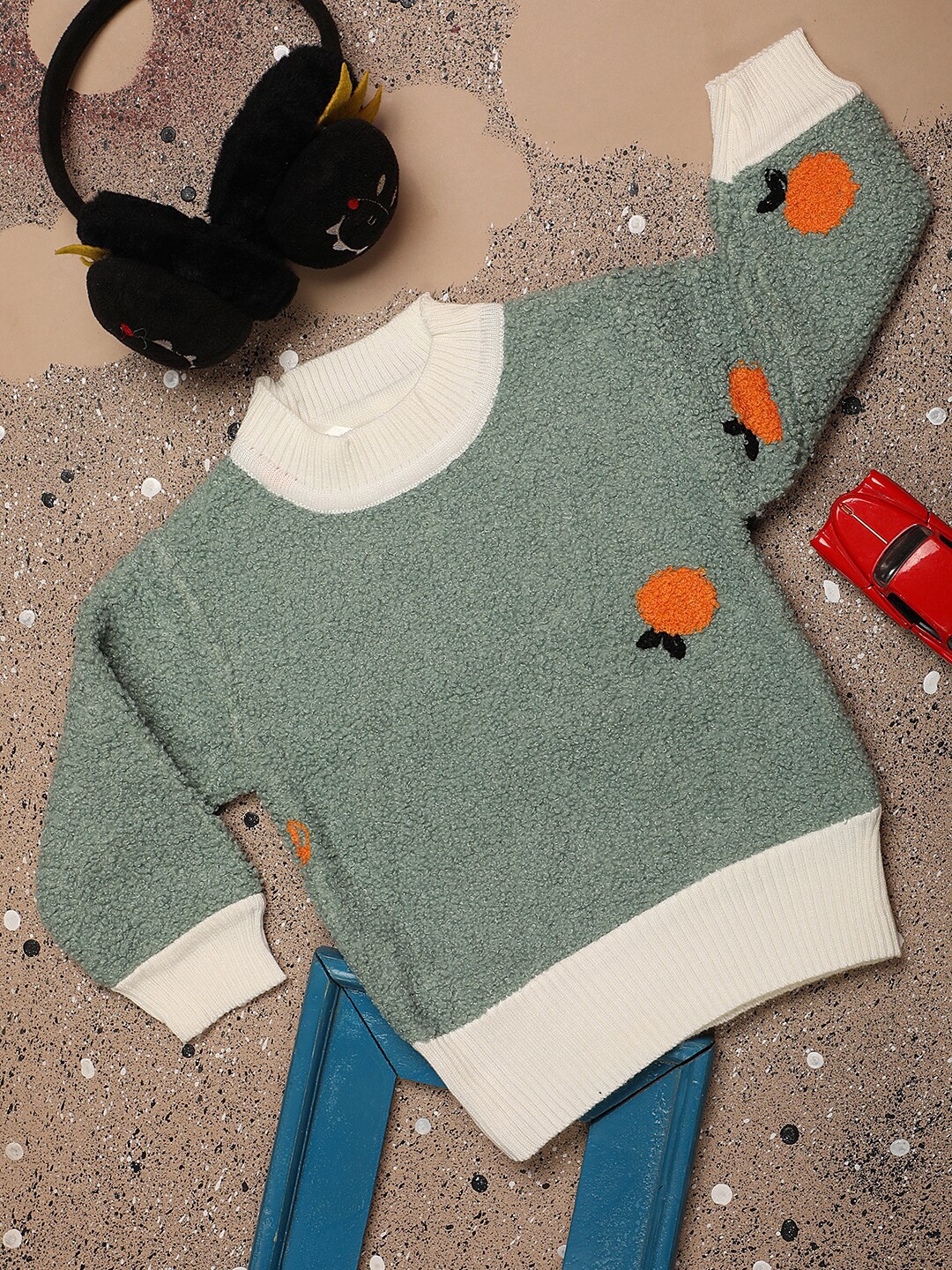 

V-Mart Kids Self Design Pullover, Green