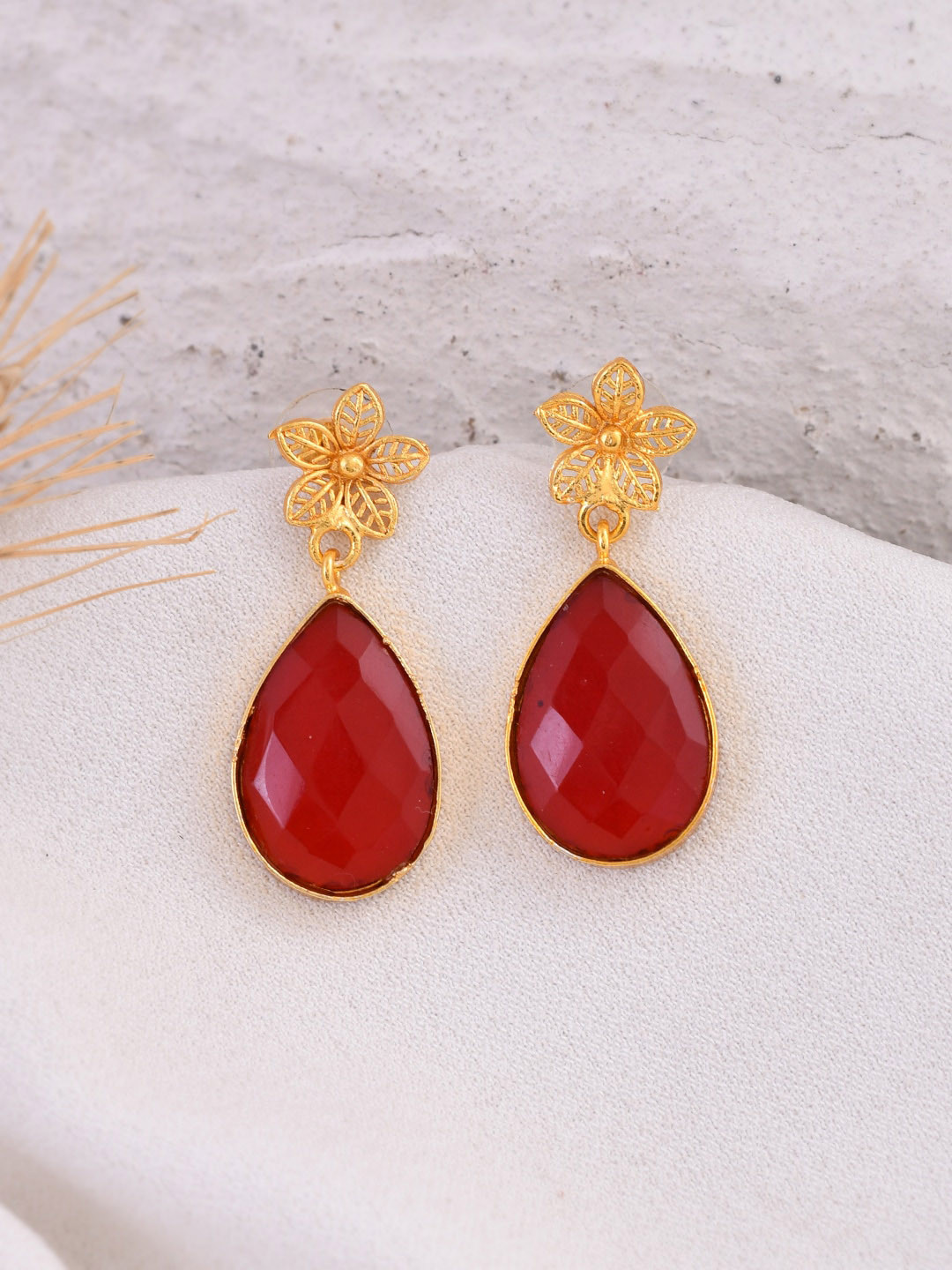 

Silvermerc Designs Gold-Plated Teardrop Shaped Drop Earrings