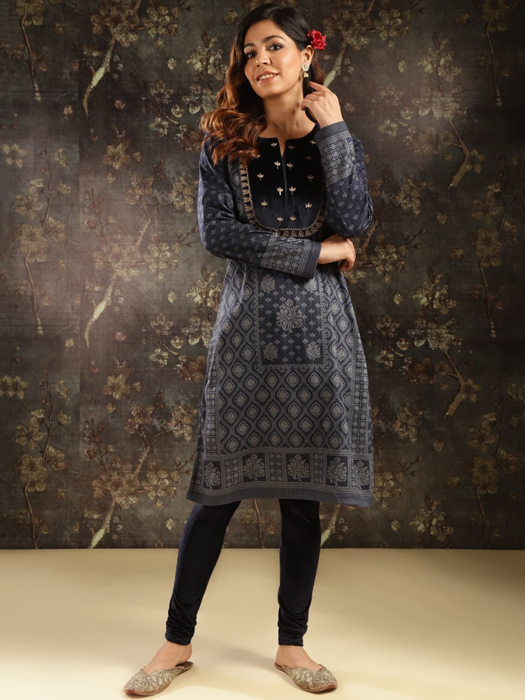 

Lakshita Navy Blue Ethnic Motifs Printed Thread Work Kurta