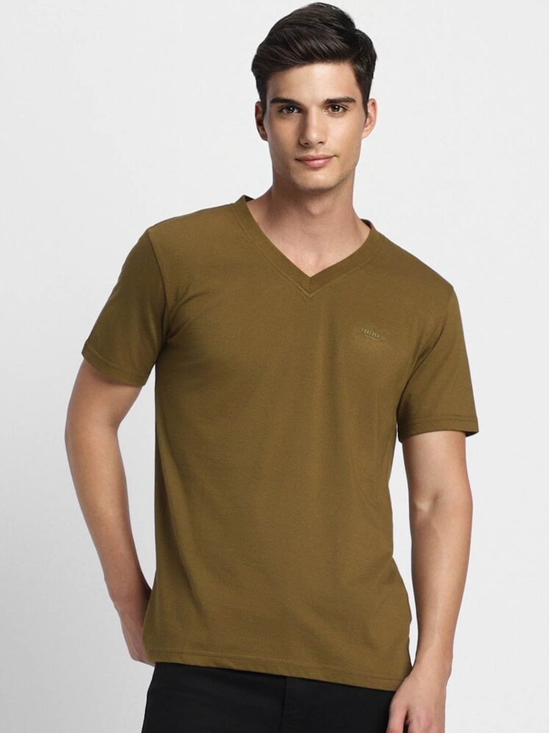 

FOREVER 21 V-Neck Short Sleeves T-shirt, Green