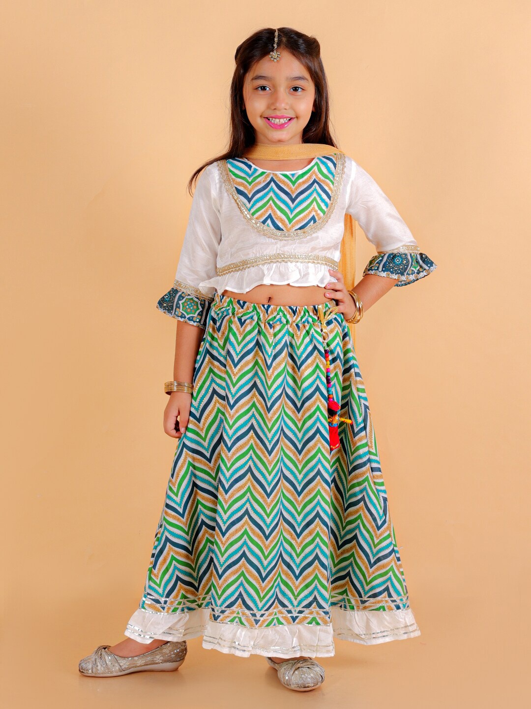 

BAESDGirls Leheriya Printed Gotta Patti Foil Ready to Wear Lehenga & Blouse With Dupatta, Green