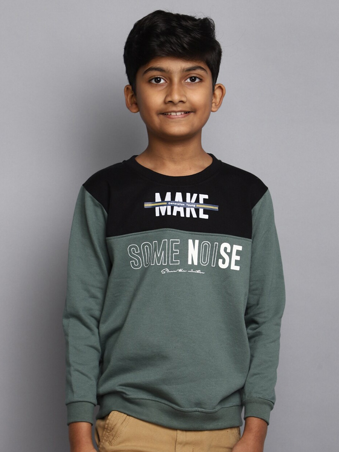 

V-Mart Boys Typography Printed Pullover Sweatshirt, Green