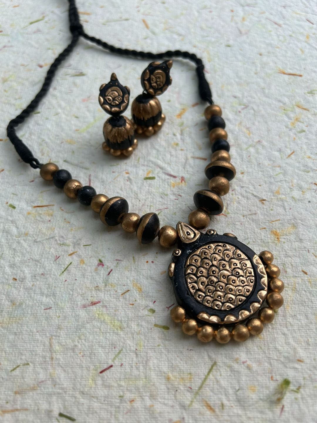 

FIROZA Terracotta Jewellery Set, Gold
