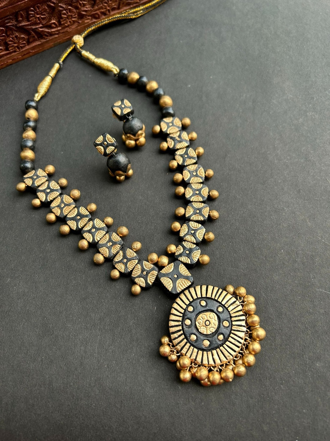 

FIROZA Clay Beads Terracota Hand Painted Necklace & Earrings, Gold