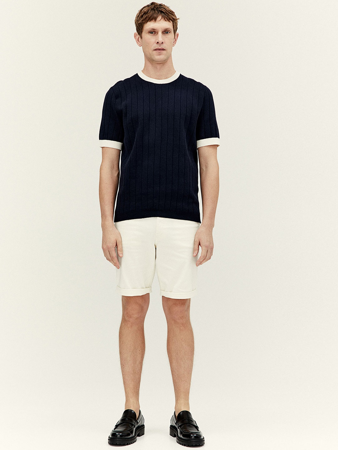 

H&M Men Slim Fit Cotton Twill Shorts, White