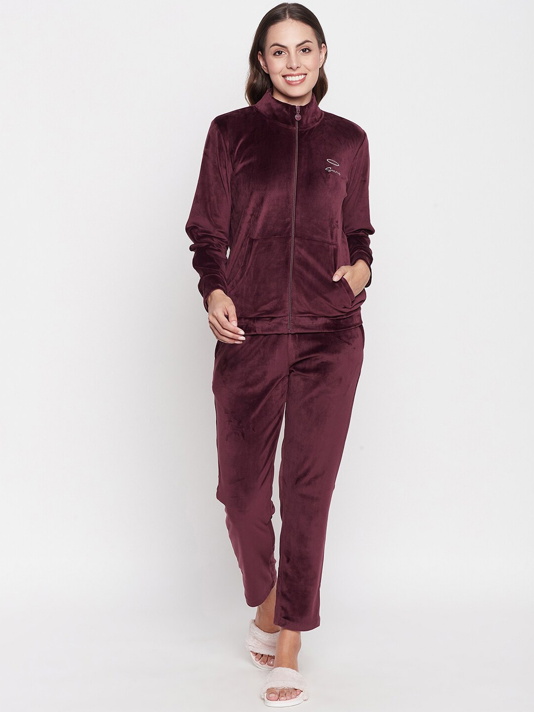 

MADAME M SECRET Round Neck Sweatshirts With Pyjamas, Maroon