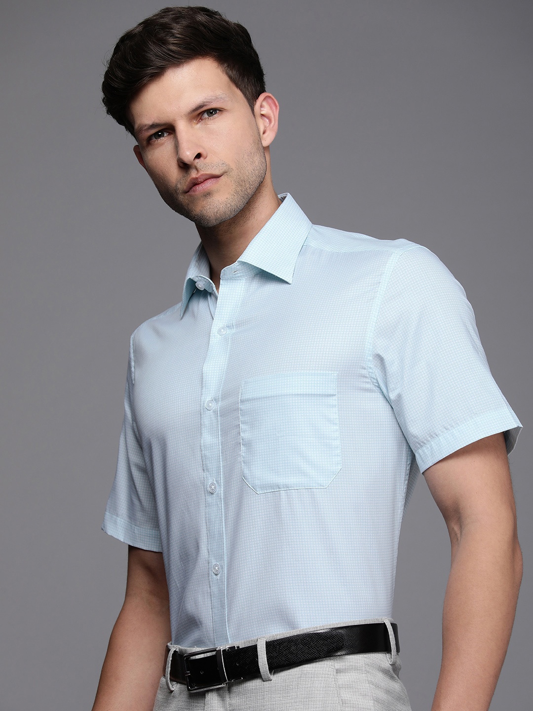 

Louis Philippe Classic Fit Geometric Printed Pure Cotton Formal Shirt, Green