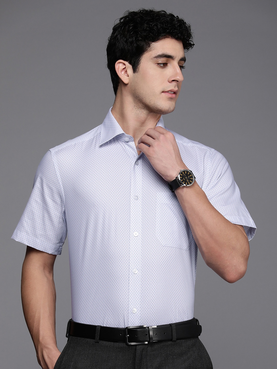 

Louis Philippe Pure Cotton Classic Fit Geometric Printed Formal Shirt, Blue