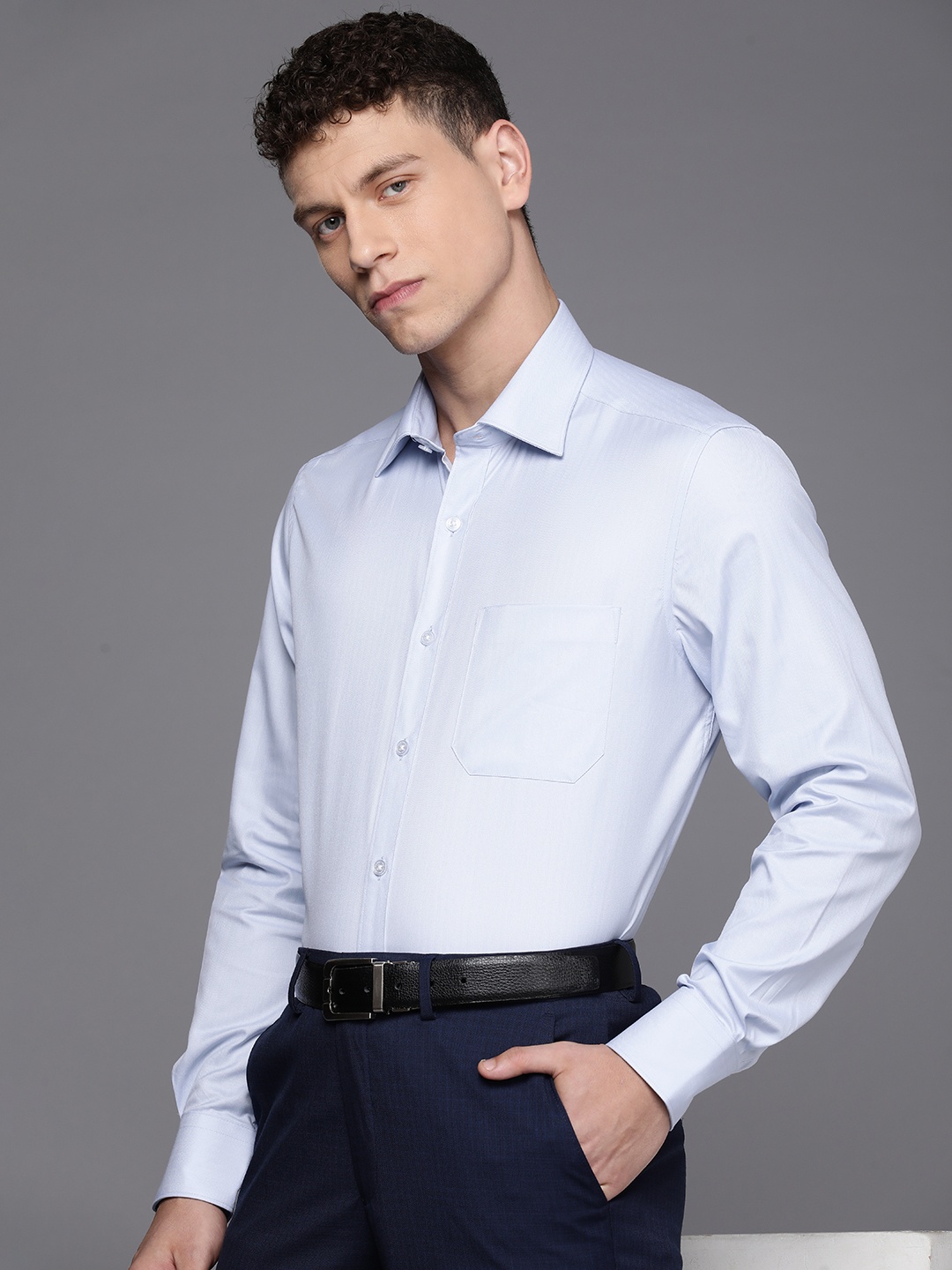 

Louis Philippe Men Classic Opaque Formal Shirt, Blue