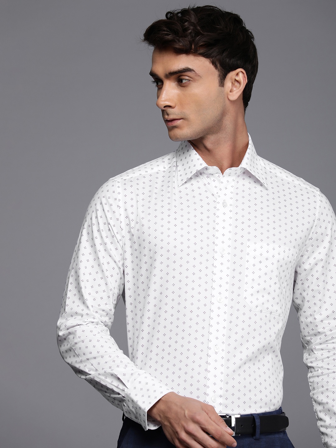 

Louis Philippe Classic Fit Geometric Printed Pure Cotton Formal Shirt, White