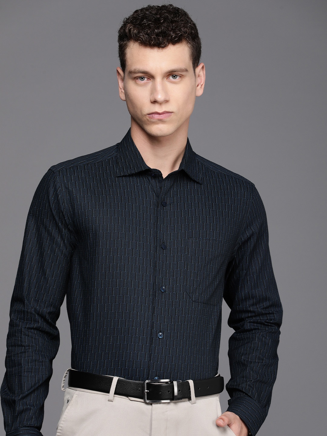 

Louis Philippe Pure Cotton Classic Opaque Formal Shirt, Black