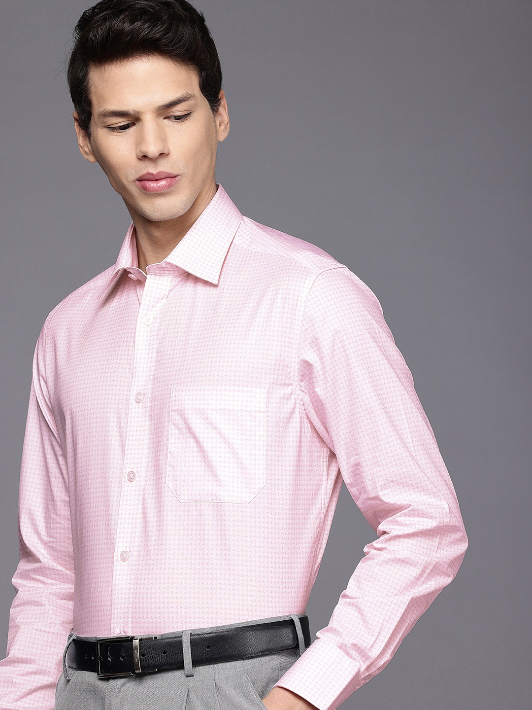 

Louis Philippe Pure Cotton Classic Fit Geometric Printed Formal Shirt, Pink