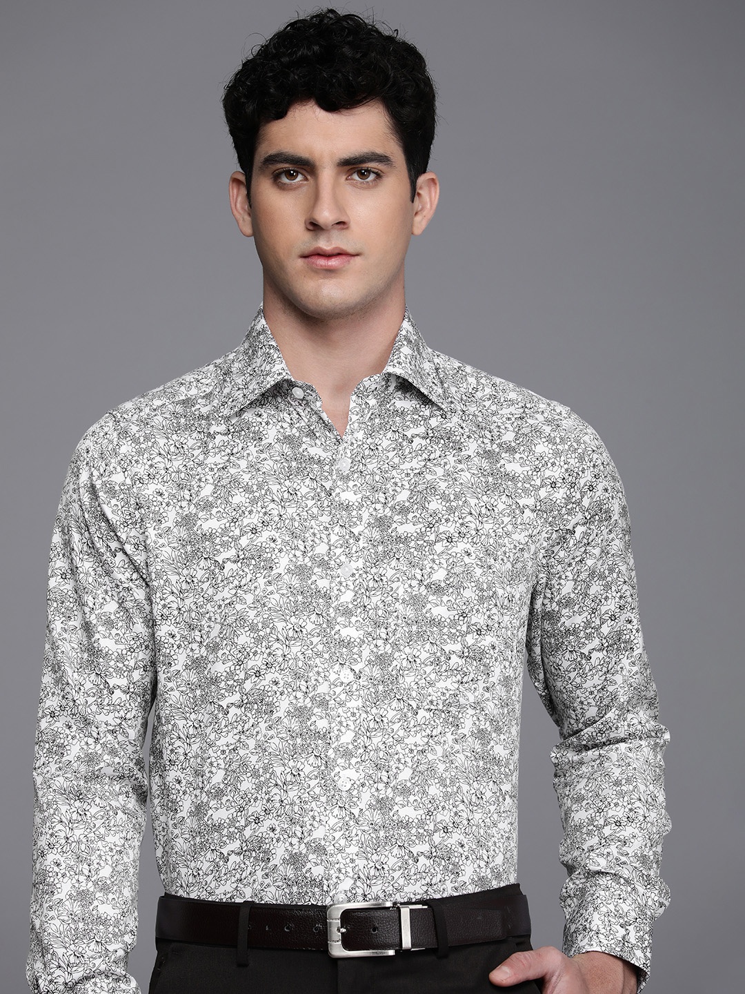 

Louis Philippe Classic Fit Floral Printed Pure Cotton Formal Shirt, White