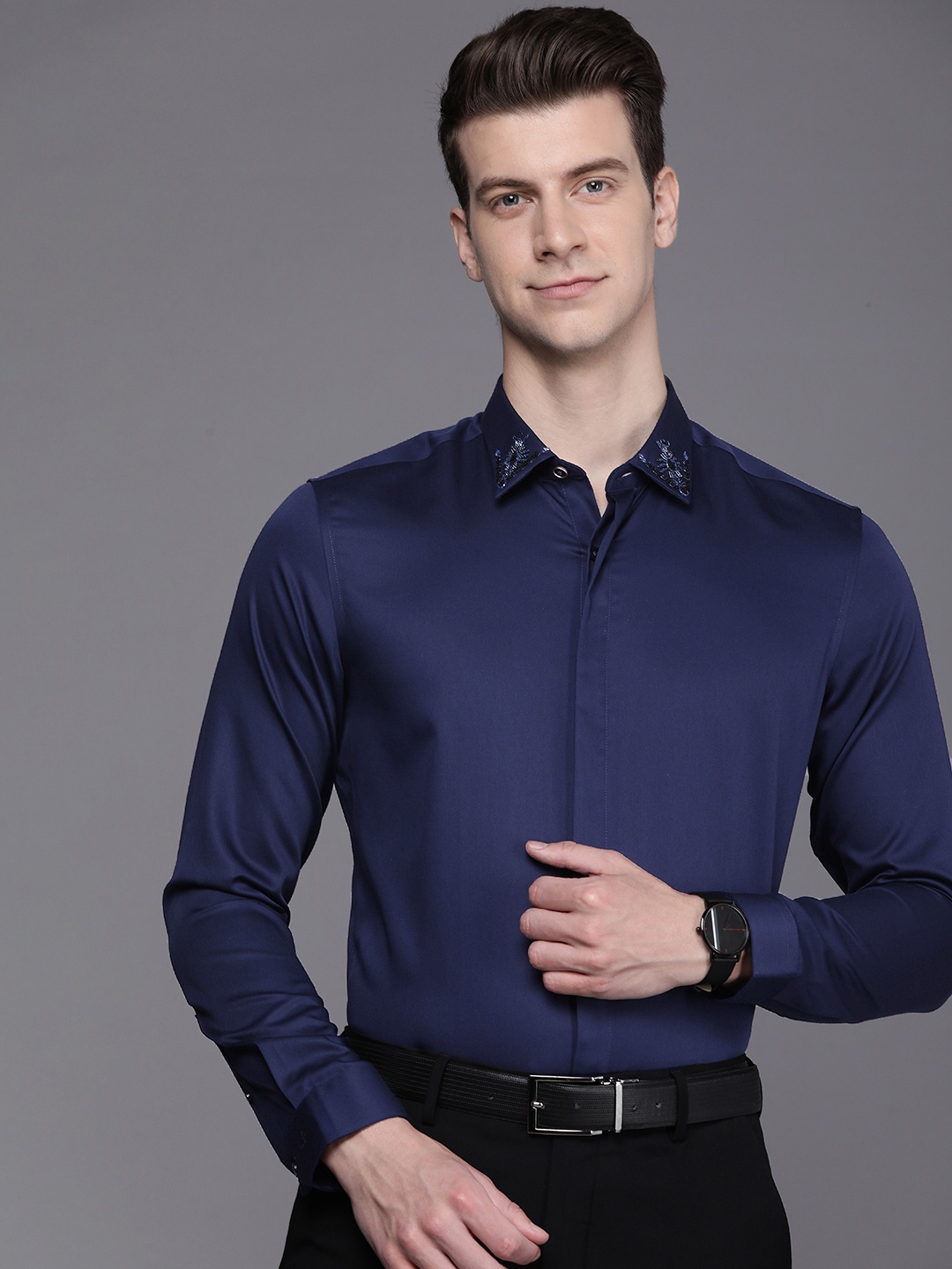 

Louis Philippe Pure Cotton Slim Fit Formal Shirt, Navy blue