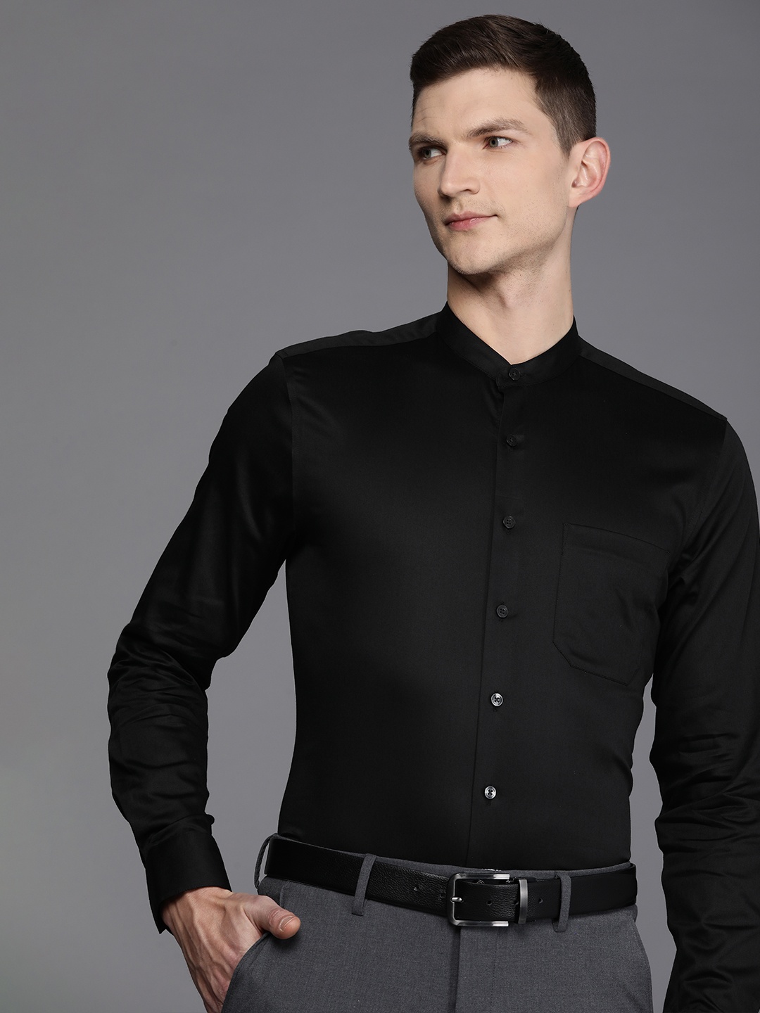 

Louis Philippe Men Slim Fit Formal Shirt, Black