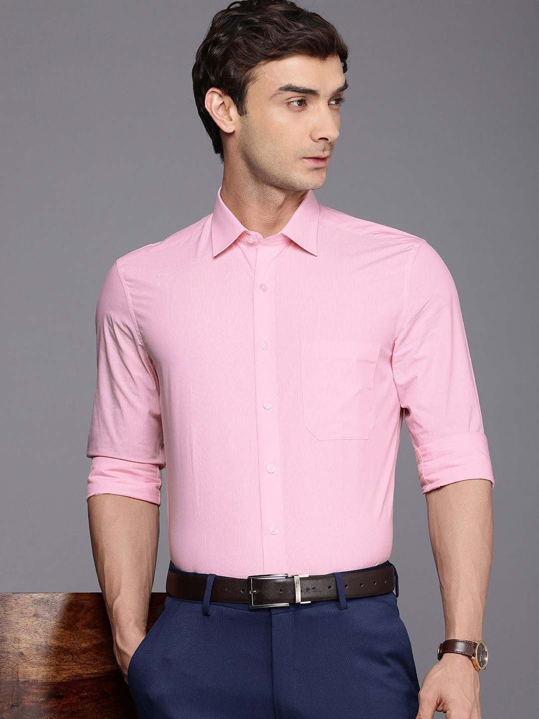

Louis Philippe Slim Fit Textured Pure Cotton Formal Shirt, Pink