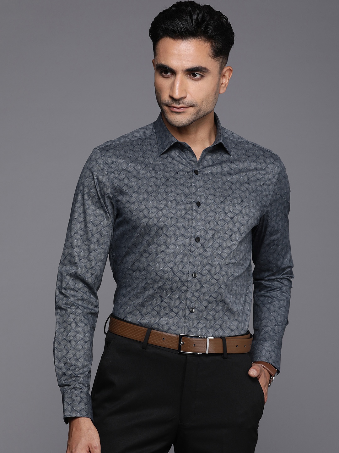 

Louis Philippe Men Slim Fit Pure Cotton Printed Formal Shirt, Charcoal