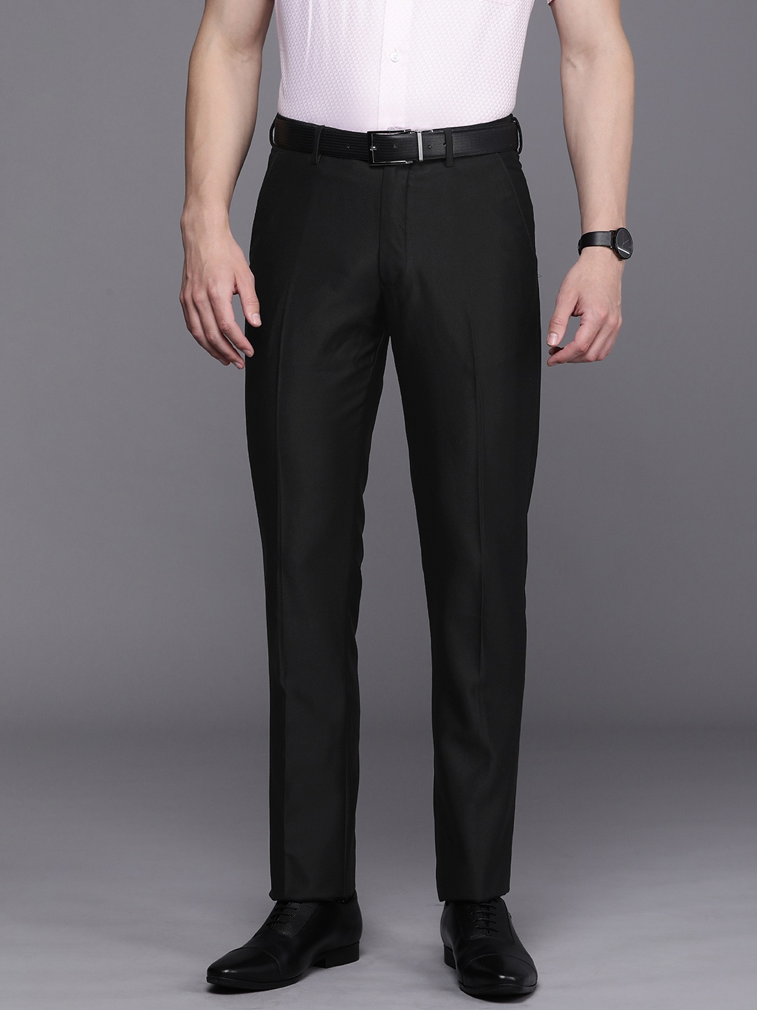 

Louis Philippe Men Slim Fit Trousers, Black