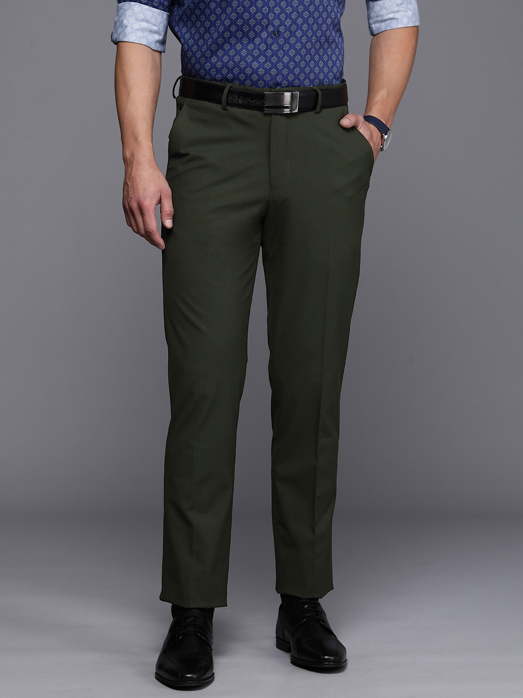 

Louis Philippe Men Slim Fit Formal Trousers, Olive