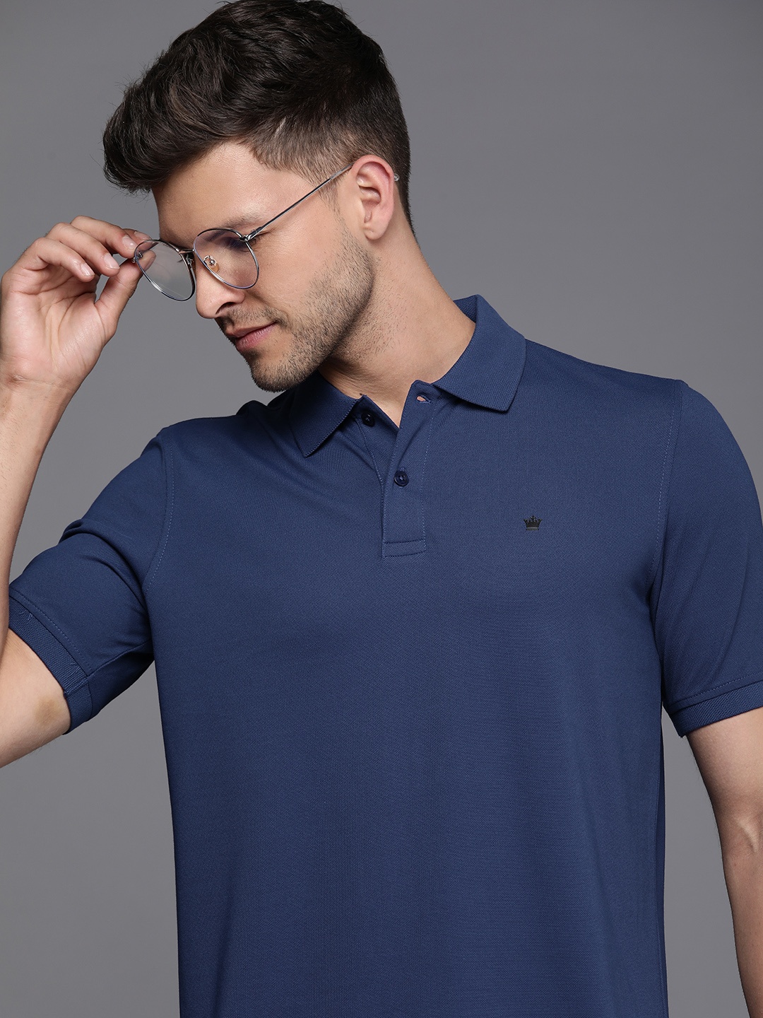 Louis Philippe Solid Polo Collar Casual T-shirt, Blue