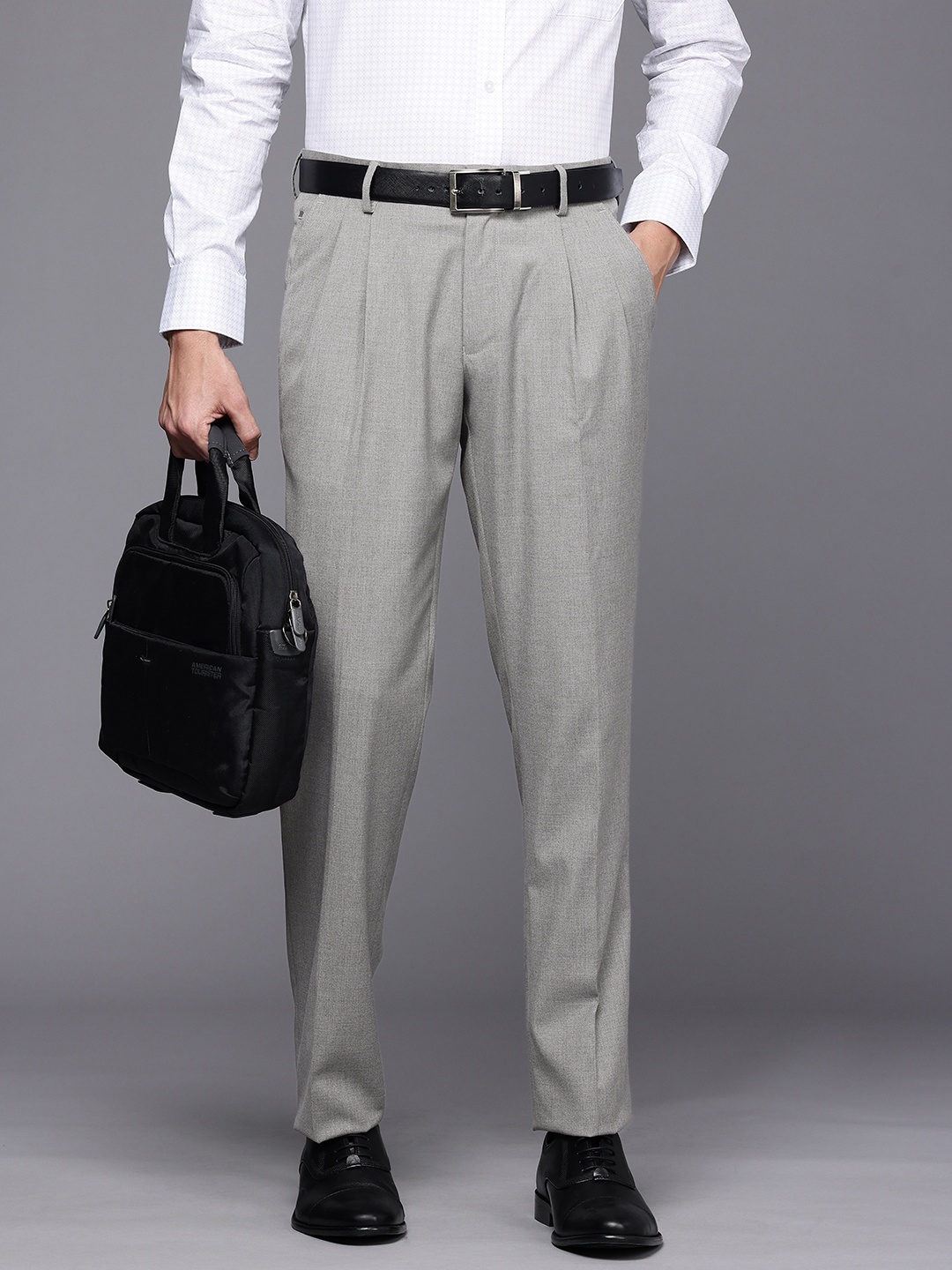 

Louis Philippe Men Pleated Formal Trousers, Grey
